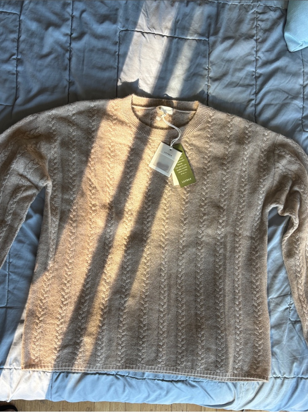 Cashmere Cable-Knit Crewneck Sweater